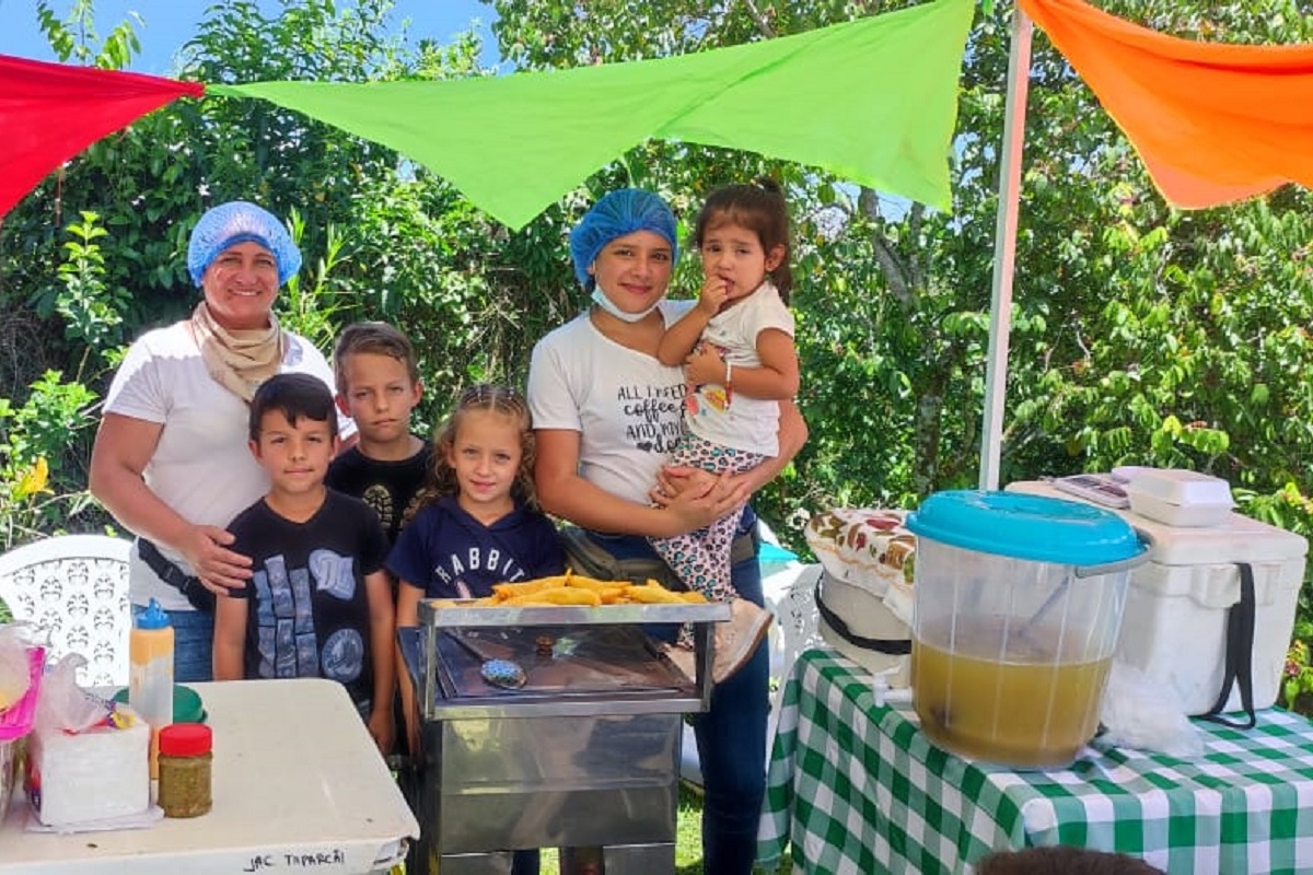 Feria-de-la-Mujer-Emprendedora-Belen-de-Umbria-2